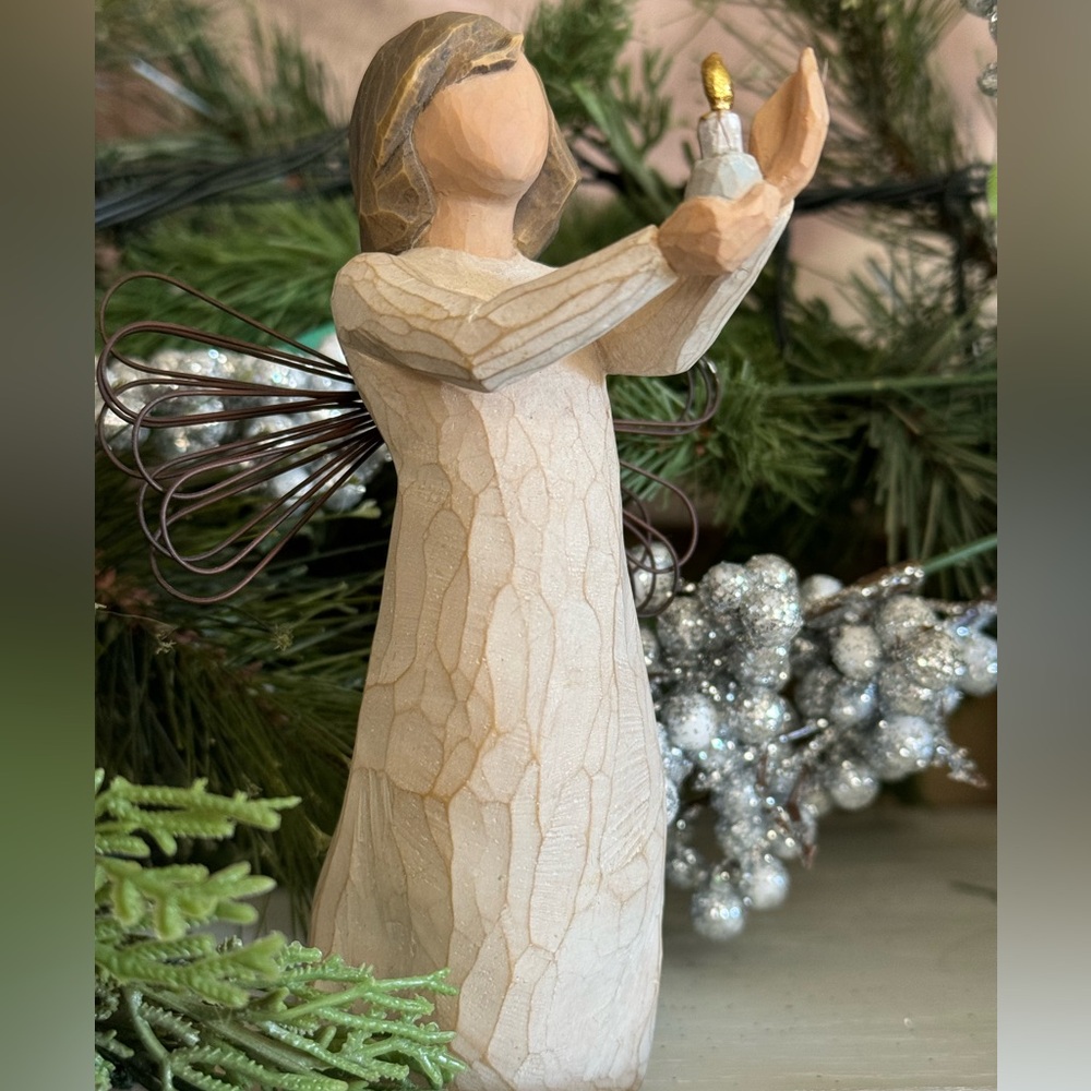 Demdaco - Willow Tree - Angel of Hope
